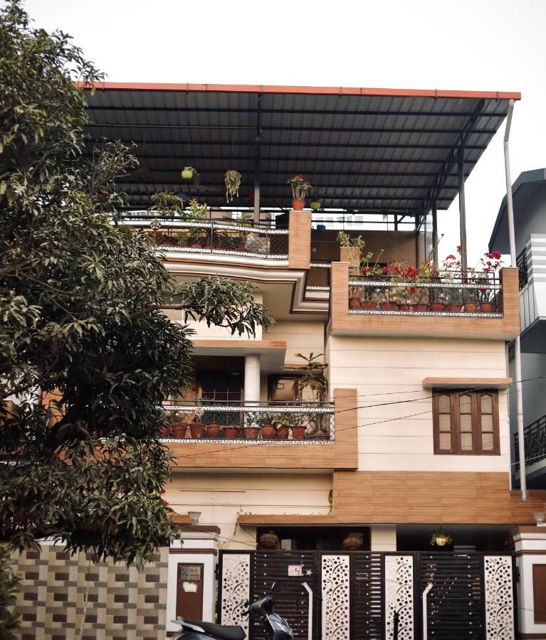 The Location, A Penthouse Hotel Dehradun Exterior foto